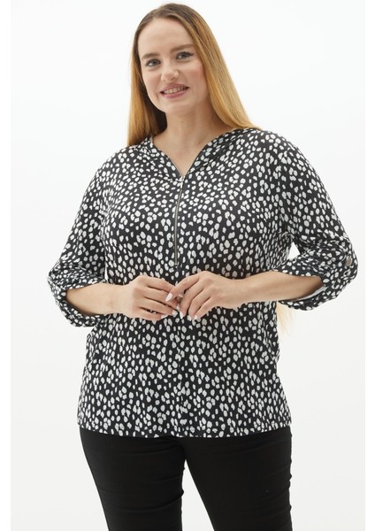 Büyük Beden Kapüşonlu Büyük Pauntiyeli Bluz