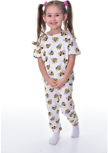 Pamuk Interlok Kumaş Kısa Kollu Minnie Mause Desenli Kısa Kollu Kız Çocuk Pijama Takımı fiyatları