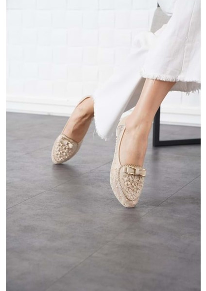 Feles Dantel Tetaylı Kadın Babet fırsatları