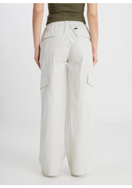 Yüksek Bel Geniş Fit Ekru Kadın Pantolon LCAP002104-CARGO Non Denim Pantolon indirimleri
