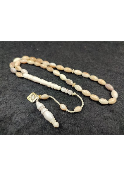 Iskeçeli Cemil Usta Eseri Nadir Tür Ren Geyiği Boynuzu 9.12 Gr. Sertifikalı 4912 modelleri