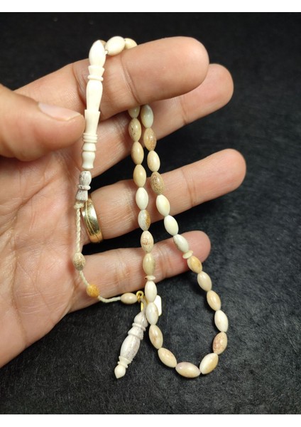 Iskeçeli Cemil Usta Eseri Nadir Tür Ren Geyiği Boynuzu 9.12 Gr. Sertifikalı 4912 indirimleri