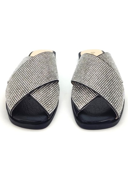Kleopatra siyah Taşlı metalik Cilt Kadın Terlik