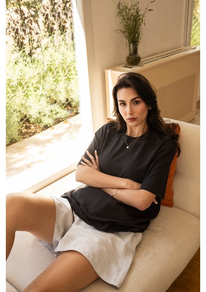 Natu- Nakış Işlemeli Oversize Pamuklu T-Shirt