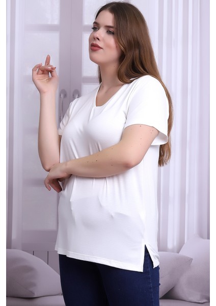 B21399902 Büyük Beden Viskon V Yaka Kısa Kol Bluz Ekru