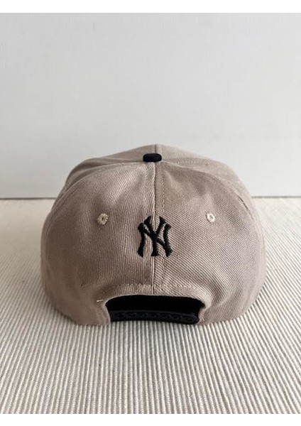 Ny Nakışlı Arkasından Ayarlanabilir Unisex Siyah-Bej Renk Hip Hop Şapka
