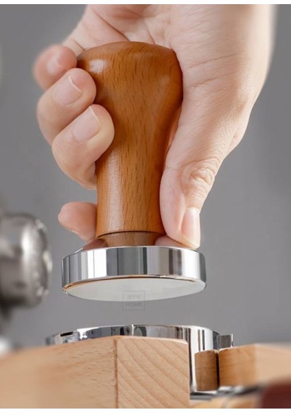 Tamper Ahşap Saplı Paslanmaz Tabanlı Kahve Tamperi 58 mm