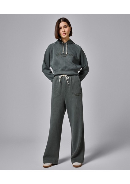 Classics+ Relaxed Sweatpants