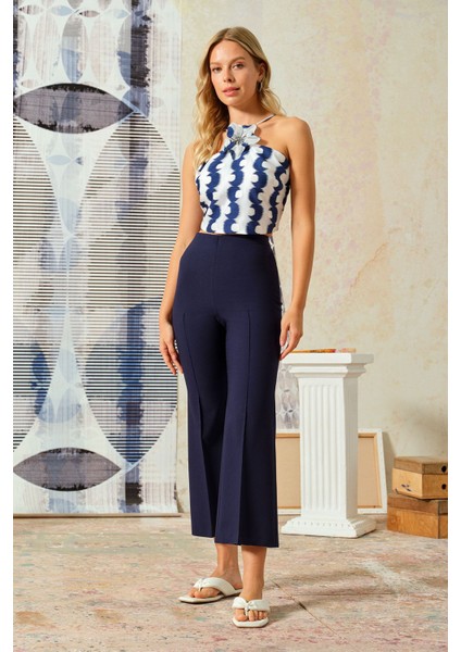 Takma Çiçekli Organze Büstiyer Lacivert fiyatları