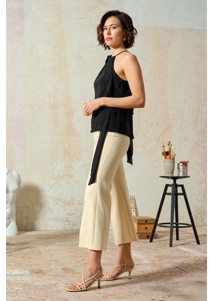 Boyundan Bağlamalı Bluz Siyah modelleri