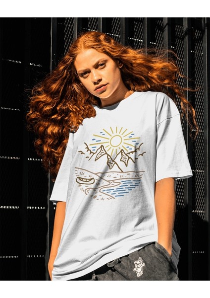 Majestic Peaks Tasarım Relaxed Fit Kadın Önü Baskılı Tişört modelleri