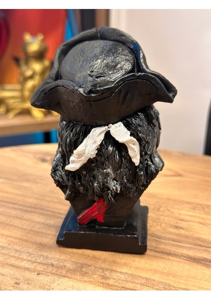 Korsan Taş Figür, Biblo indirimleri