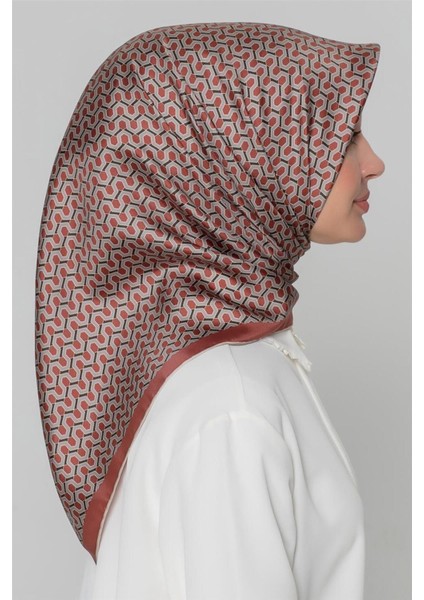 Nostalji Serisi %100 Twill Ipek Eşarp 8401D 37