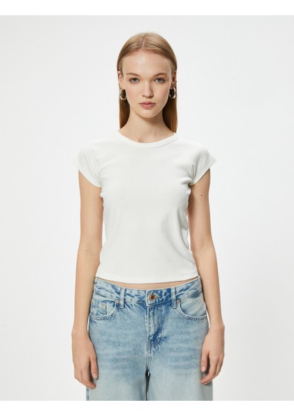 Basic Tişört Kısa Kollu Bisiklet Yaka Slim Fit modelleri