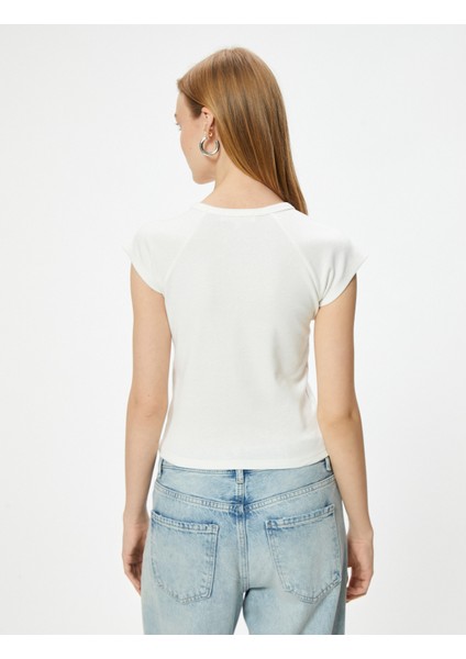 Basic Tişört Kısa Kollu Bisiklet Yaka Slim Fit fırsatları