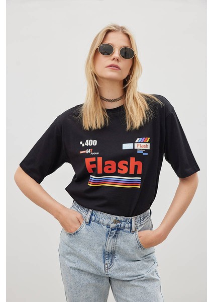 Flash T-Shırt fırsatları