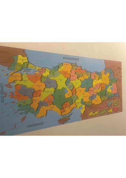 Duvara Kendiliğinden Manyetik Yapışan Yazılıp Silinebilen Renkli Türkiye Haritası 118 x 56 cm