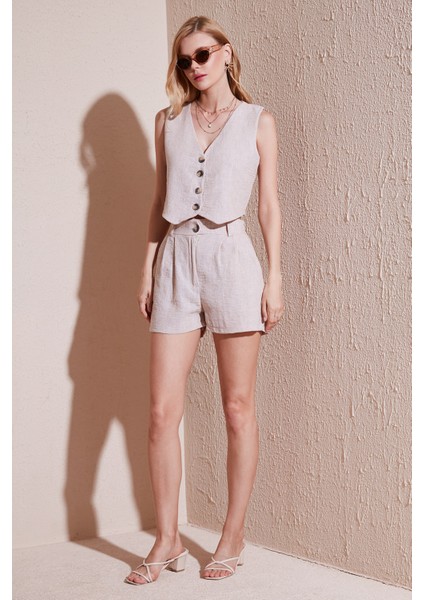 Flamlı Regular Fit V Yaka Yelekli Şortlu Takım Bayan Takım 67045802S4