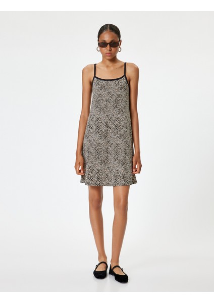 Leopar Desenli Elbise Kloş Mini Askılı Rahat Kesim modelleri