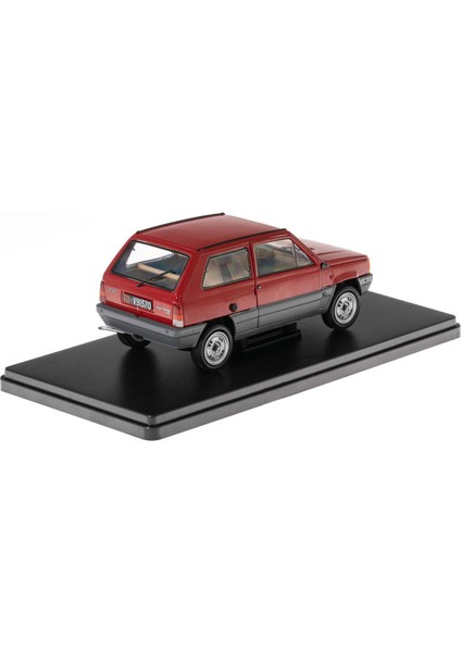 1:24 ATLAS1980 Fiat Panda 45