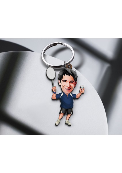 Kişiye Özel Erkek Badminton Karikatürlü Ahşap Anahtarlık-1 Sevgiliye Hediye, Arkadaşa Hediye, Doğum Günü Hediyesi fiyatları