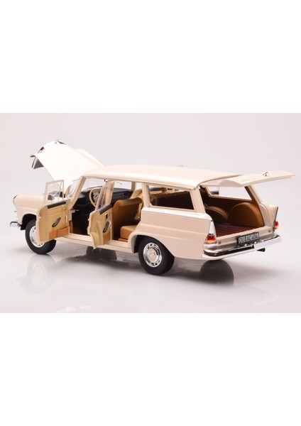 1:18 1966 Mercedes Benz 200 Universal W110 fırsatları