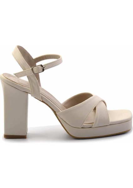 Mat Bej Saten Kadın Klasik Topuklu Ayakkabı K01215081038