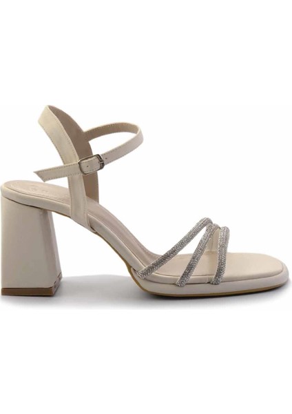 Mat Bej Saten Kadın Klasik Topuklu Ayakkabı K05215164738