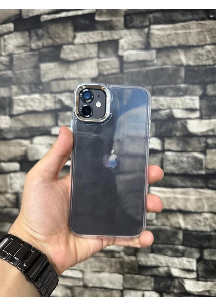 Apple iPhone 11 Uyumlu Metal Kamera Çerçeveli Şeffaf Kılıf