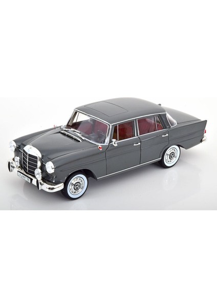 1:18 NOREV1964 Mercedes Benz 190D W110 -Grey