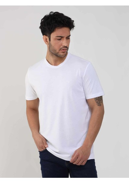 Beyaz Erkek Slim Fit Düz O Yaka T-shirt - 105456
