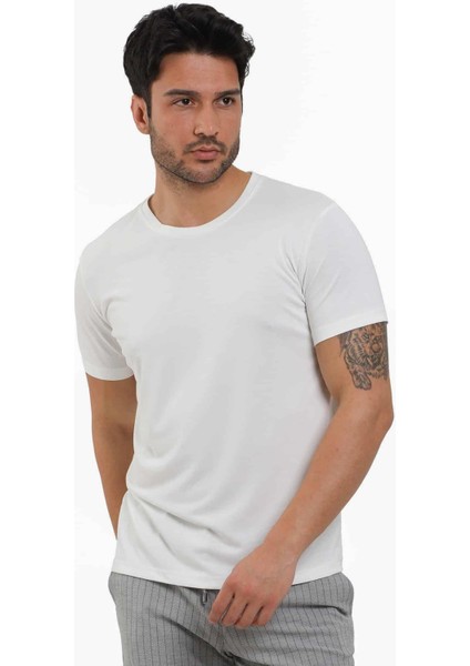 Beyaz Erkek Slim Fit Düz O Yaka T-shirt