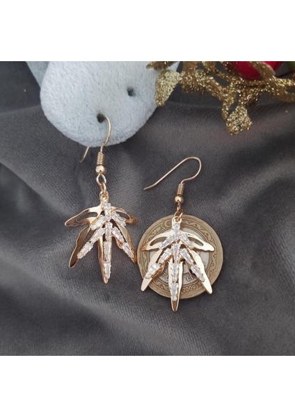 Kadın Küpe Taşlı Vip Serisi Yaprak Gold Renk fiyatları