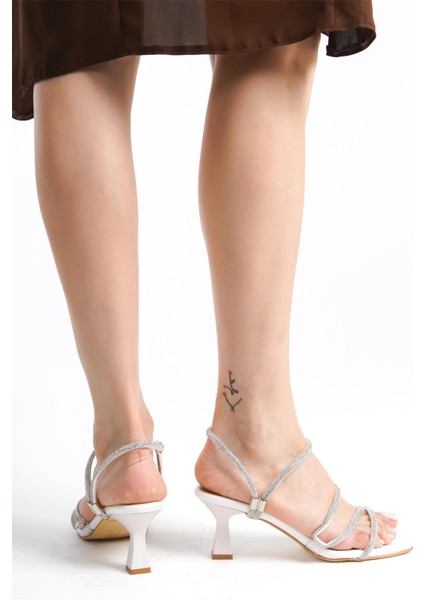 Elit MST1004C Kadın Topuklu Ayakkabı Beyaz fiyatları