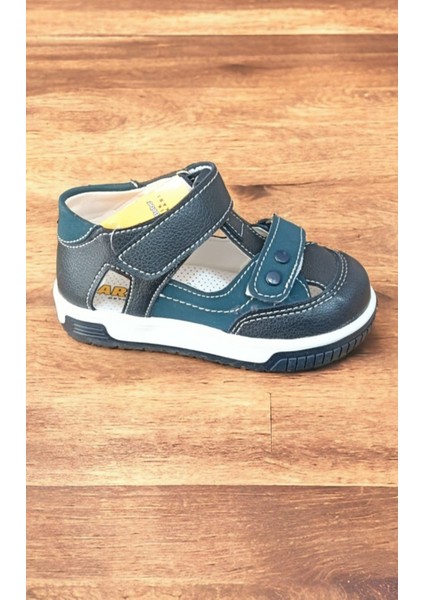 Tam Kapalı Erkek Çocuk Sandalet Lacivert