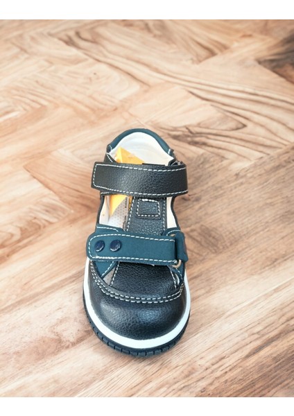 Tam Kapalı Erkek Çocuk Sandalet Lacivert fiyatları