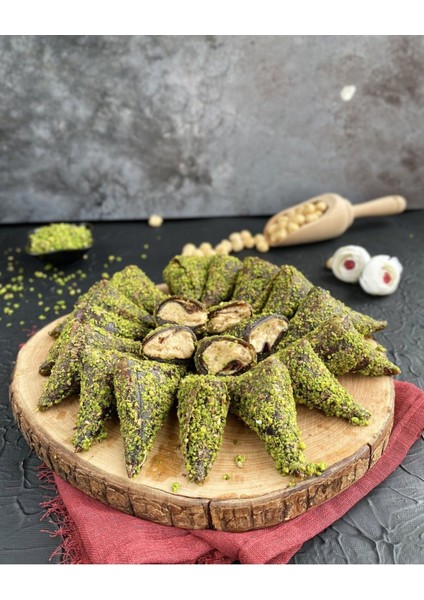 Dışı Antep Fıstıklı Muska 1000 gr modelleri