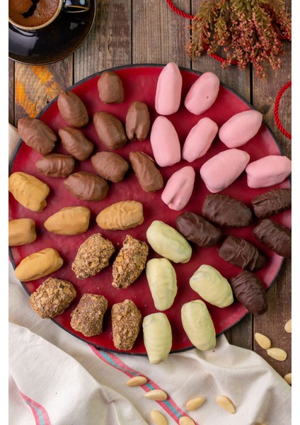 Karışık Çikolatalı Hurma Paketi 660 gr