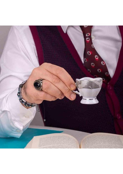 Simetrik Motifli Siyah Oniks Taşlı Gümüş Erkek Yüzük fırsatları