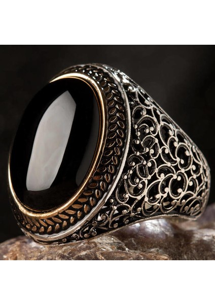 Oval Siyah Oniks Taşlı Simetrik Desen Gümüş Erkek Yüzük