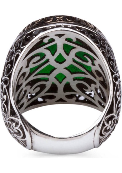 Simetrik Desenli Büyük Yeşil Zirkon Taşlı Gümüş Erkek Yüzük modelleri