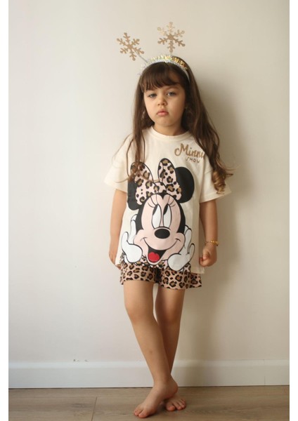 Minnie Mouse Leoparlı Şortlu Takım