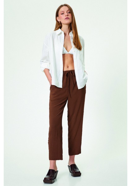 Gabria Kahverengi Koton Aerobin Kumaş Beli Bağlamalı Pantolon