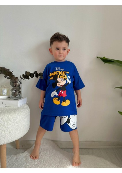 Mickey Mouse Baskılı Şortlu Takım