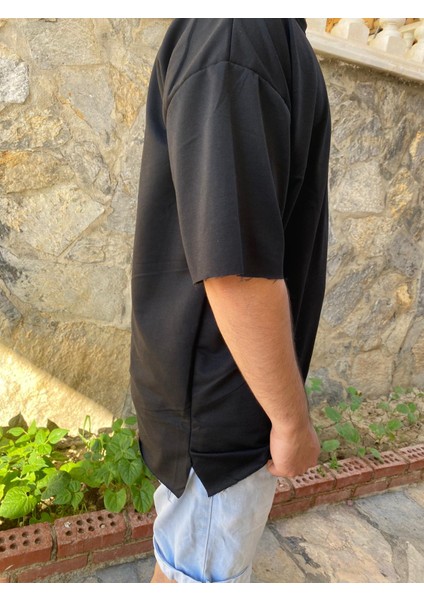 Oversize Düz Siyah Tişört fiyatları