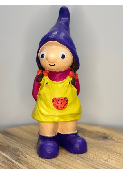 Iki Cadı Tasarım, Sevimli Cüce Kız - 27 cm