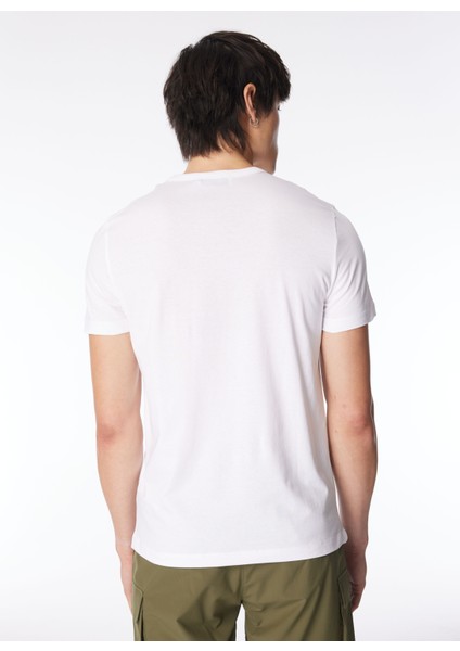 Düz Yaka Baskılı Beyaz Erkek T-Shirt 24EU1M0F014P400_T-SHIRT indirimleri