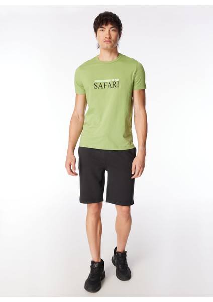 Düz Yaka Baskılı Yeşil Erkek T-Shirt 24EU1M0F014P400_T-SHIRT fiyatları