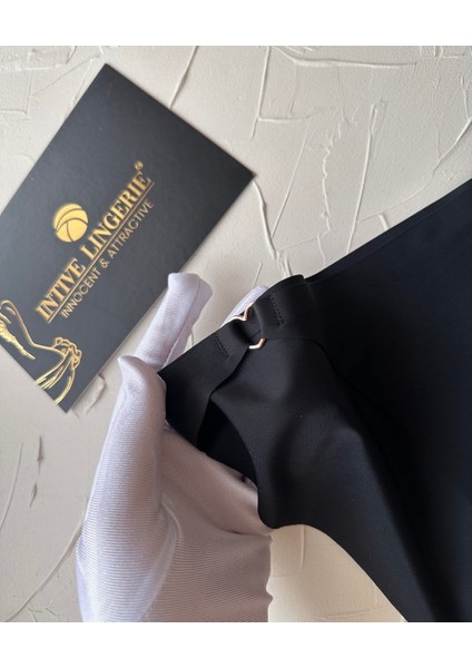 Lovely Kalp Aksesurlı Orijinal Lazer Kesim Dikişsiz Ithal KÜLOT/SLIP-2810 fırsatları