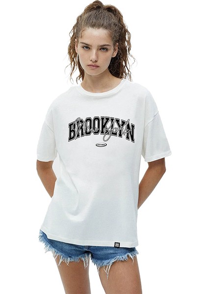 Brooklyn Baskılı T-Shirt